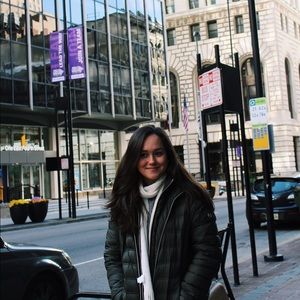 Meet your Posher, Victoria